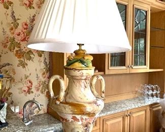 Italian lamp with shade