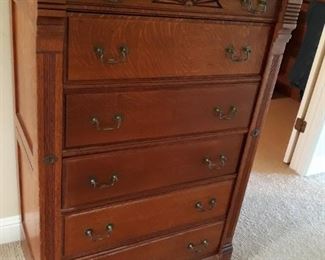 ANTIQUE OAK DRESSER