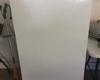 Kenmore Upright Freezer...