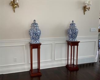 Collection of blue and white Chinoiserie urns, plates, candlesticks and others.