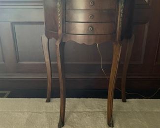 End table, bellfower trim, brass knobs.