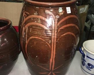 Large Brown Glaze Pottery Pot