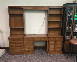 Ethan Allen Bedroom Suite