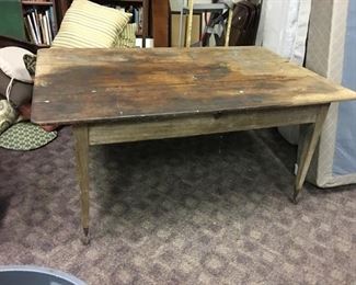 Early Pegged Primitive Farm Table