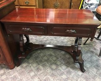 Lillian Russel Davis Cabinet Co Bedroom Suite