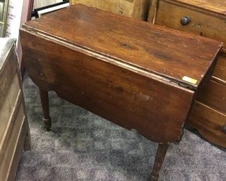 Primitive drop leaf Table Pine