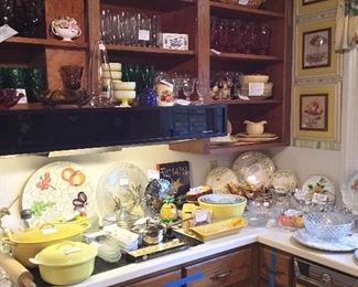 Descoware (Belgium) Dutch ovens, Vintage Pyrex ceramic mixing bowls, vintage cheese preserver, and more