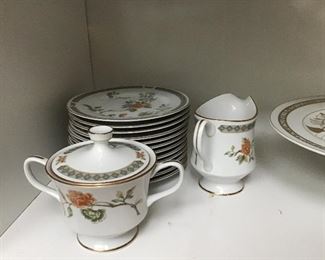 15 piece Sango China - KUTANI- sugar bowl with lid, creamer, and 12 dessert plates.