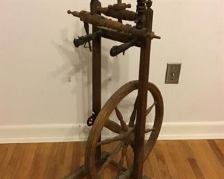 Late 18th - early 19th century castle spinning wheel.