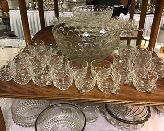 Vintage Deco punch bowl with 25 cups.