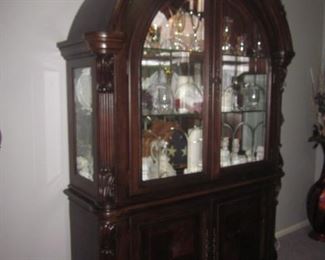 Stunning Dining Room Suite with China Cabinet 3 Light Setting