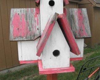 BIRDHOUSE