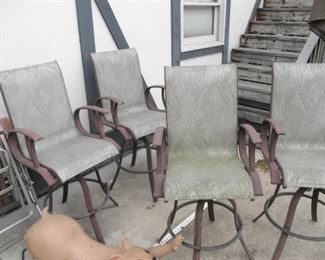 4 HIGH TOP CHAIRS