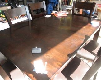 table and 6 chairs