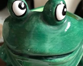More frogs!