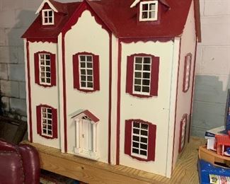 Vintage wooden Doll house in Great shape