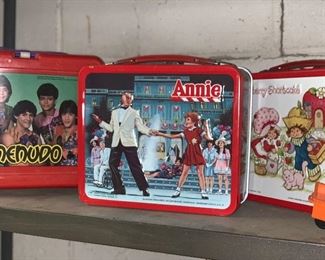 Menudo, Annie, strawberry shortcake lunch box