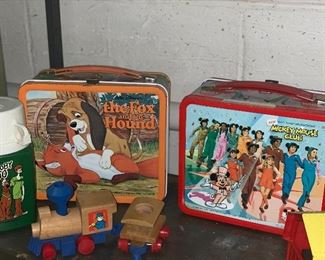Fox and hound lunch box