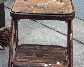 Vintage kitchen chair/stool .... great project