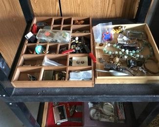Pins & costume jewelry