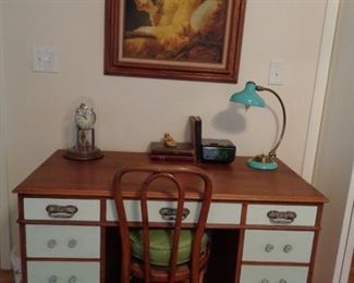 CHALK PAINTED DESK