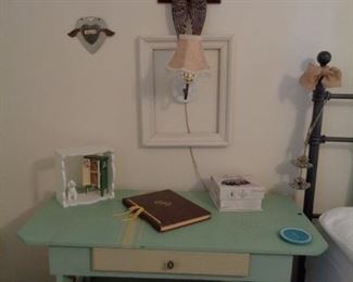 MORE FUN DECOR