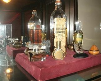 VINTAGE WHISKEY & PERFUMES