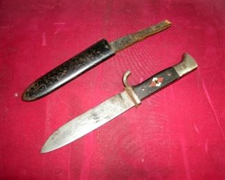 WORLD WAR II HISTORICAL YOUTH KNIFE WITH METAL SHEATH