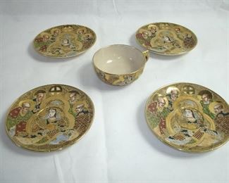 ANTIQUE SATSUMA TEA CUP/SAUCERS