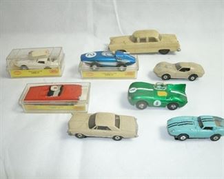 (NICE) COLLECTIBLE VINTAGE SLOT CARS 1960'S