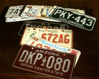 VINTAGE LICENSE PLATES