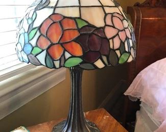 DALE  Tiffany Lamp -- the Cadillac of fake Tiffany lamps.