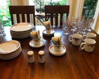 Christmasy looking china you need this