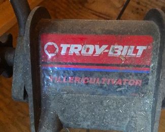 Troy-bilt