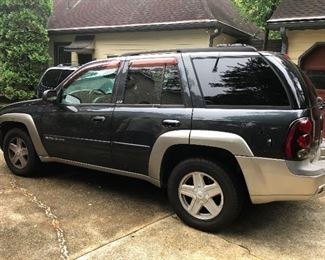2003 Chevrolet Trail Blazer TLZ.  298,400 miles, runs great and has been very well taken care of considering the mileage! Use this to abscond to Mexico