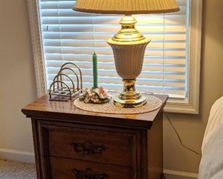 Nightstand & lamp