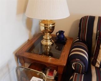 Oak end table & lamp