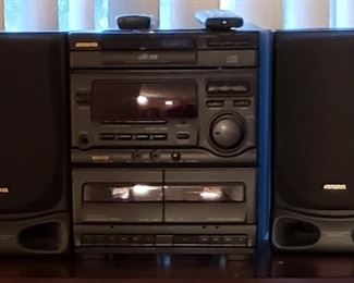 Stereo with CD player
