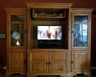 TV Cabinet with glass door displays
