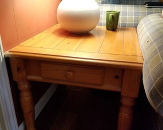 End table