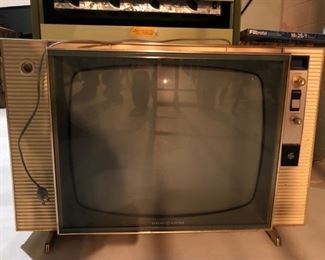 Antique General Electric Television Set