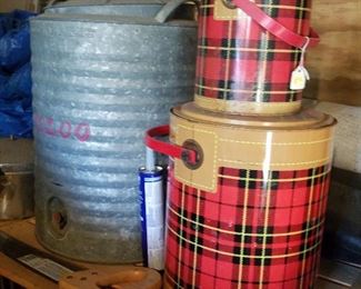 vintage picnic items