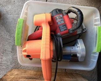 Hand held belt sander