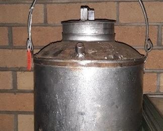 STAINLESS MILK CAN