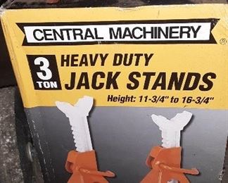 NEW JACK STANDS