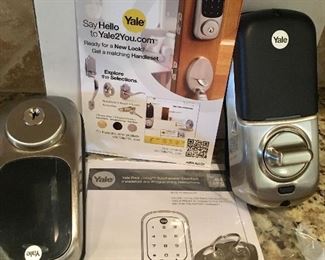 Yale security door lock, new in box