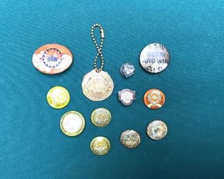 UAW-CIO keychain, Dues Paid and other Pins