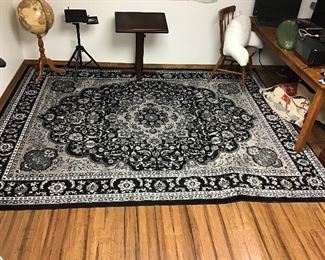 Black & White patterned Rug