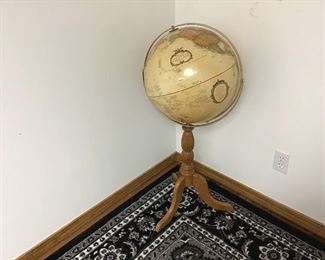 Repologue Floor Globe