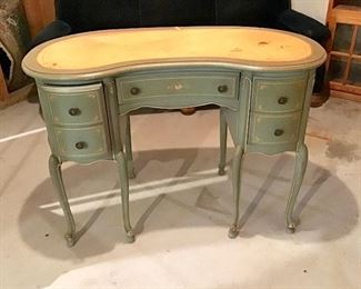 Antiqie Green tole Painted Vanity (A Caned Chair will be included with this!)